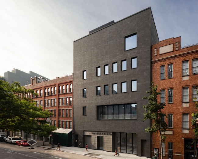 Hauser & Wirth - Member Galleries - ADAA